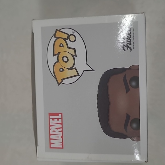 Funko Pop Marvel Black Panther - Picture 8 of 9